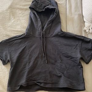 Gymshark Legacy Cropped Hoodie